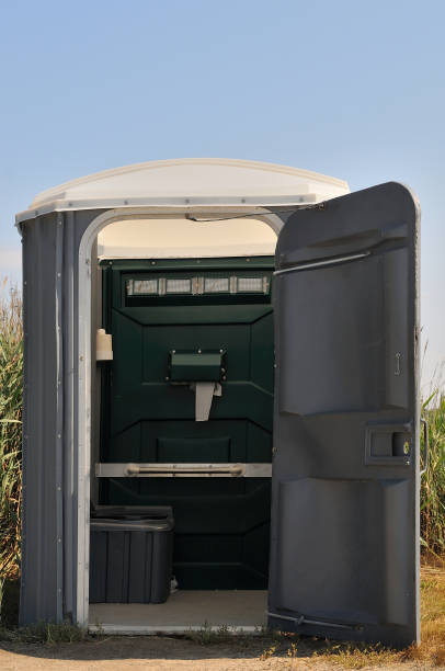 Best Temporary restroom rental  in Oberlin, KS